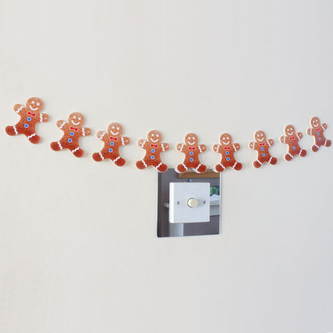 9 Piece Gingerbread man Christmas Garland Decoration